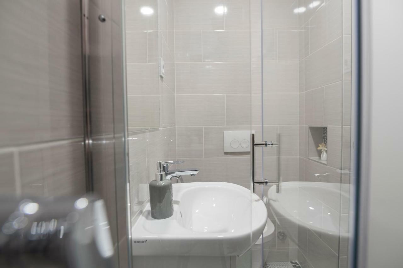 "D&M" Studio Apartments Ζάγκρεμπ Εξωτερικό φωτογραφία
