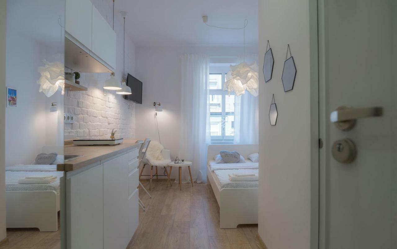 "D&M" Studio Apartments Ζάγκρεμπ Εξωτερικό φωτογραφία